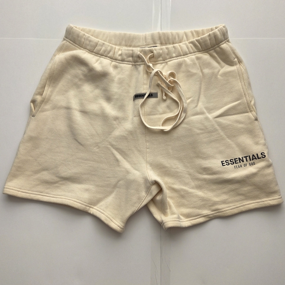 Fear of God Essentials Cream Cotton Fleece Shorts Men's Medium UGC